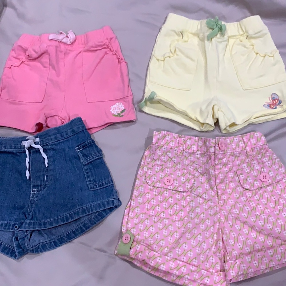 Baby gap 12-18 mos 4 pairs of girls shorts EUC